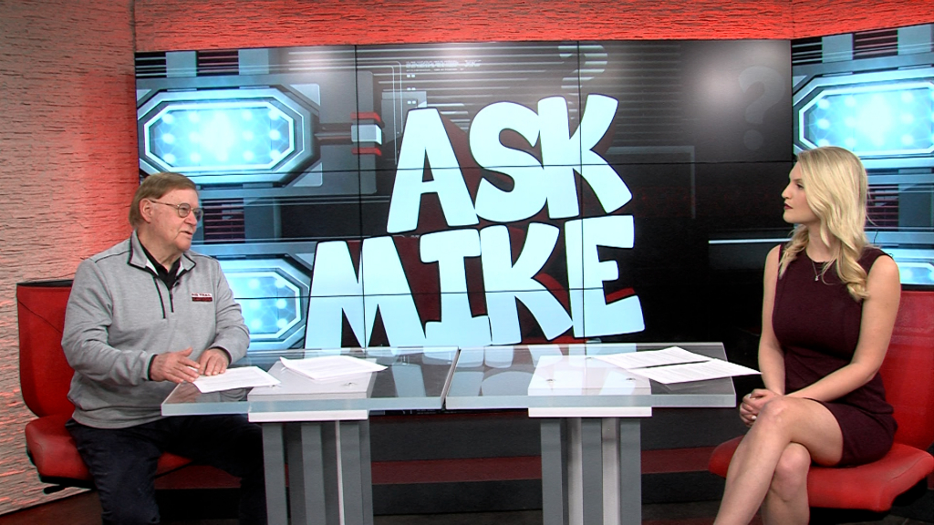 Ask Mike: Muss Talk, Tackling in the Spring, Plus a Story About Silver Lake & Razorback Hogs