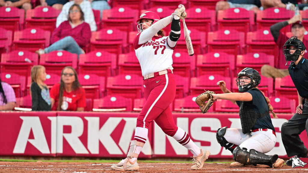 Unbeaten Arkansas aims to extend its best start in softball history at Mary Nutter Classic