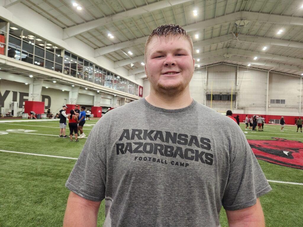 Alma’s Easton Daily has good showing at Arkansas’ linemen camp