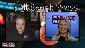 Full Court Press: Breaking down the Hogs open practice with Kevin McPherson